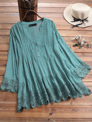 Solid color V-neck pullover lace shirt Pawlulu
