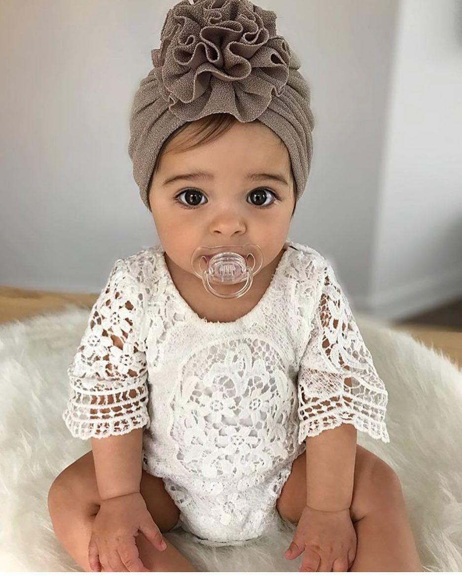 Baby hollowed-out Lace Onesies pawlulu