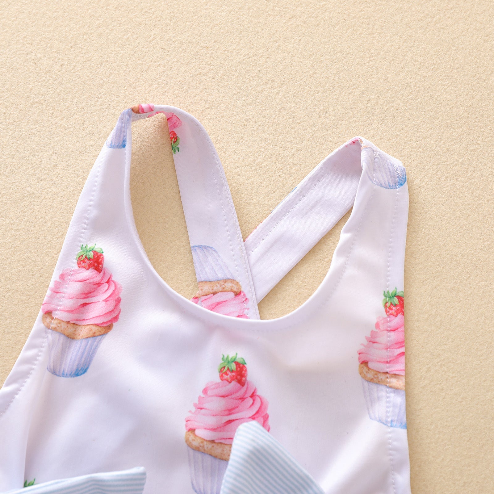 Backless Ruffle Swimsuit Pawlulu