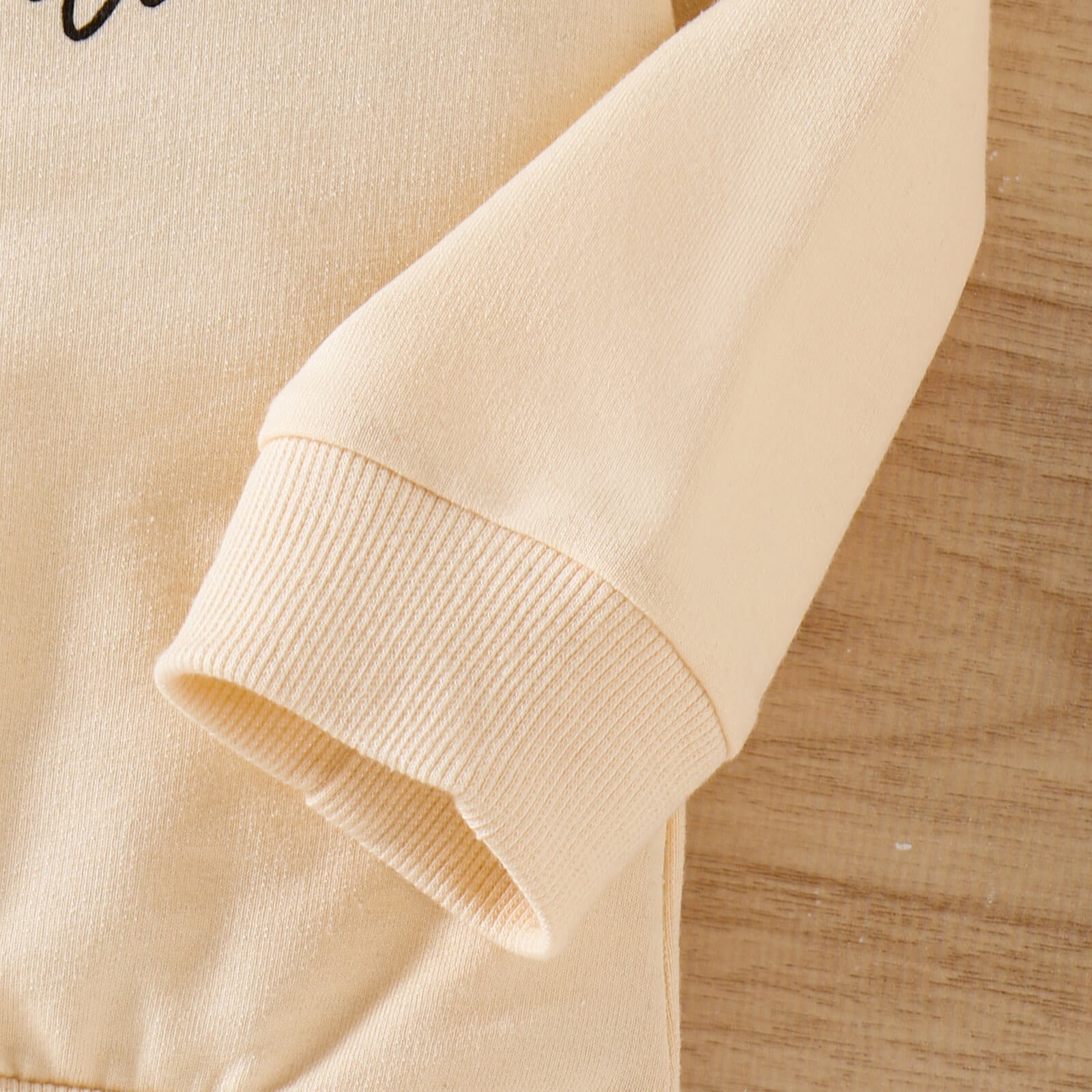 Kid Letter Pullover Pawlulu